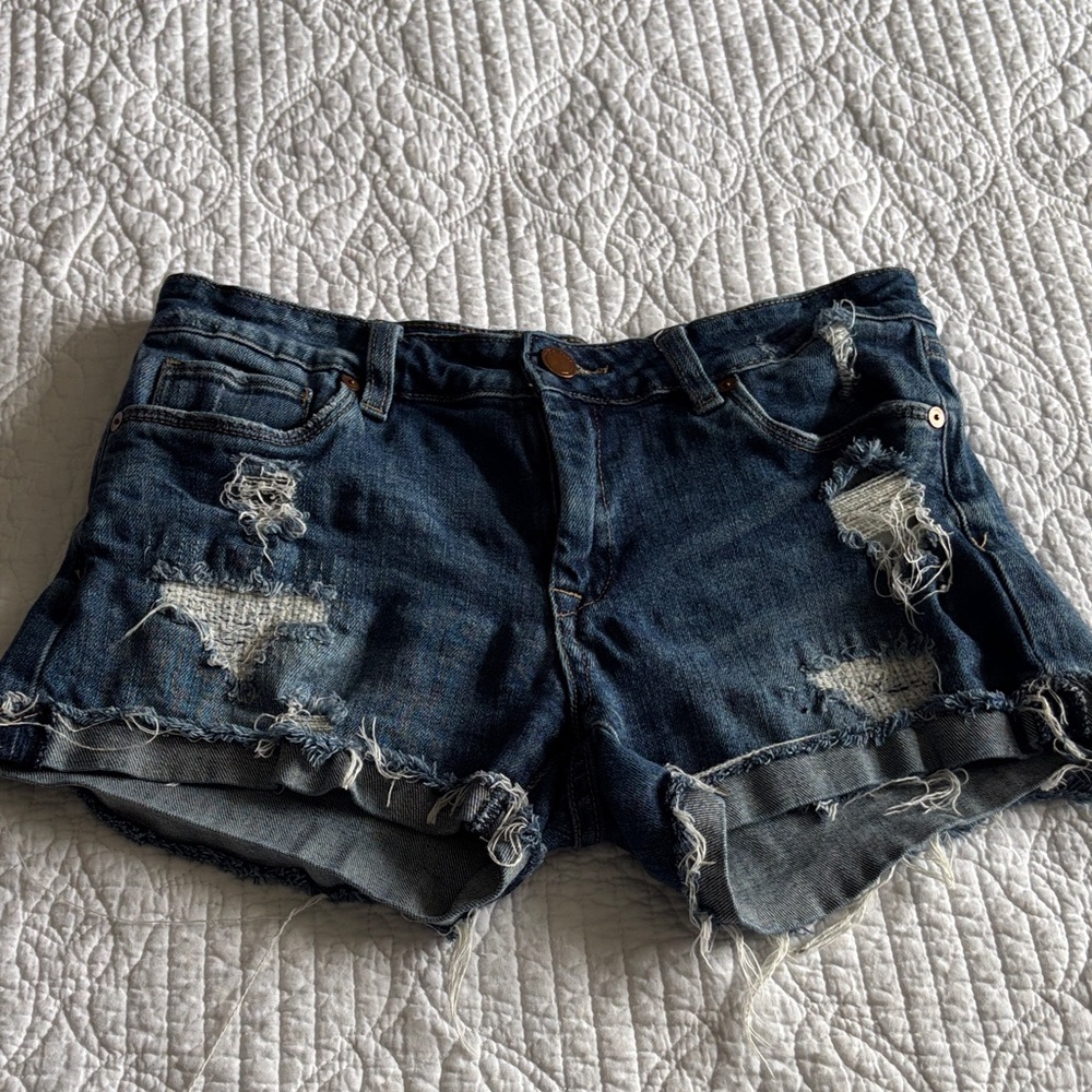 Blank NYC The Fulton Blue Cuffed Distressed Jean Shorts Size 26